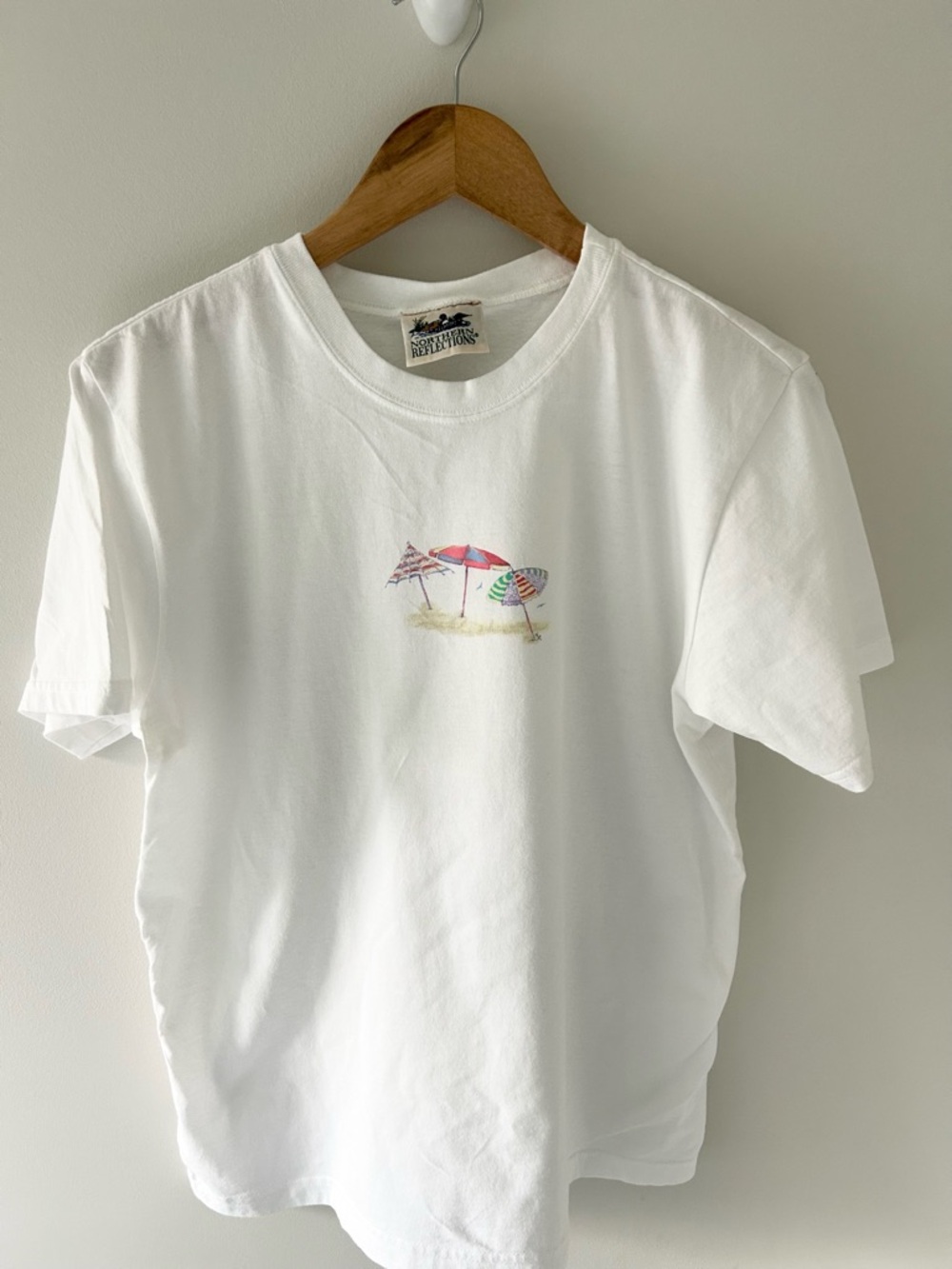 Vintage northern reflections beach t shirt